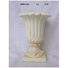 European style garden planter